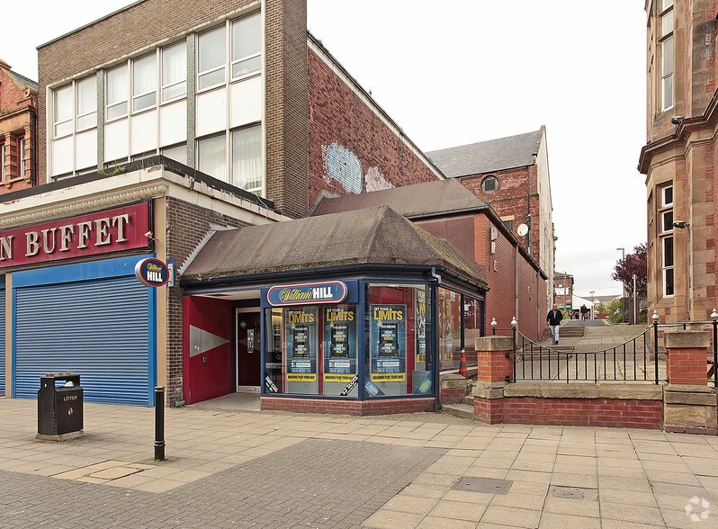 19 Ocean Rd, South Shields for sale - Primary Photo - Image 1 of 1