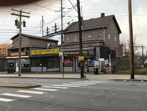 561 Park Ave, Bridgeport, CT for sale Primary Photo- Image 1 of 1