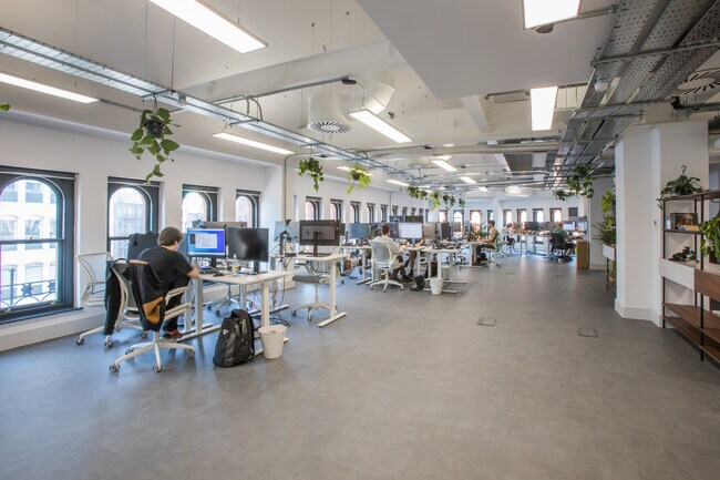More details for 2 Victoria St, Bristol - Office to Rent