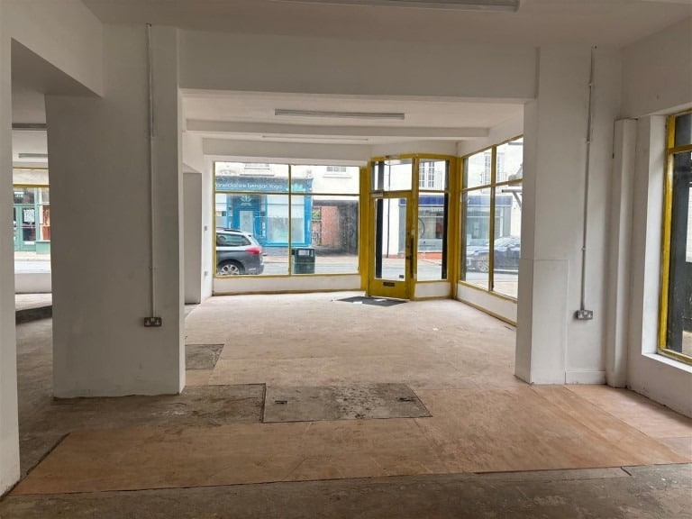 15-17 Clemens St, Leamington Spa to rent - Interior Photo - Image 3 of 5