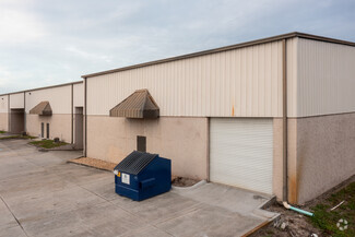 More details for 225 Pineda St, Longwood, FL - Industrial for Rent