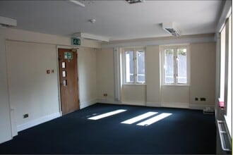Hadleigh Rd, Sproughton to rent Interior Photo- Image 1 of 4