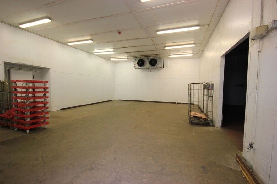 Transfesa Rd, Paddock Wood for sale - Interior Photo - Image 3 of 6