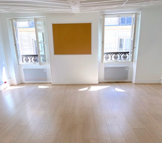 More details for 18 Rue De Penthièvre, Paris - Office to Rent