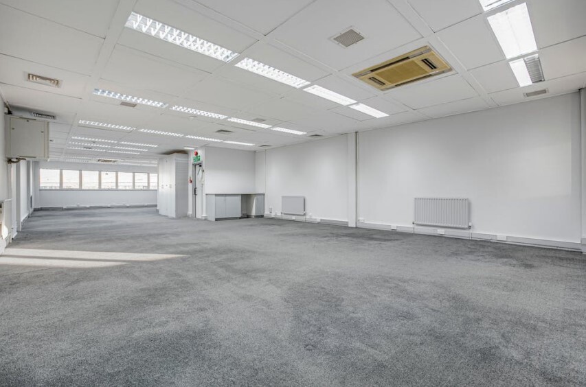 Sulivan Rd, London for sale - Interior Photo - Image 2 of 3