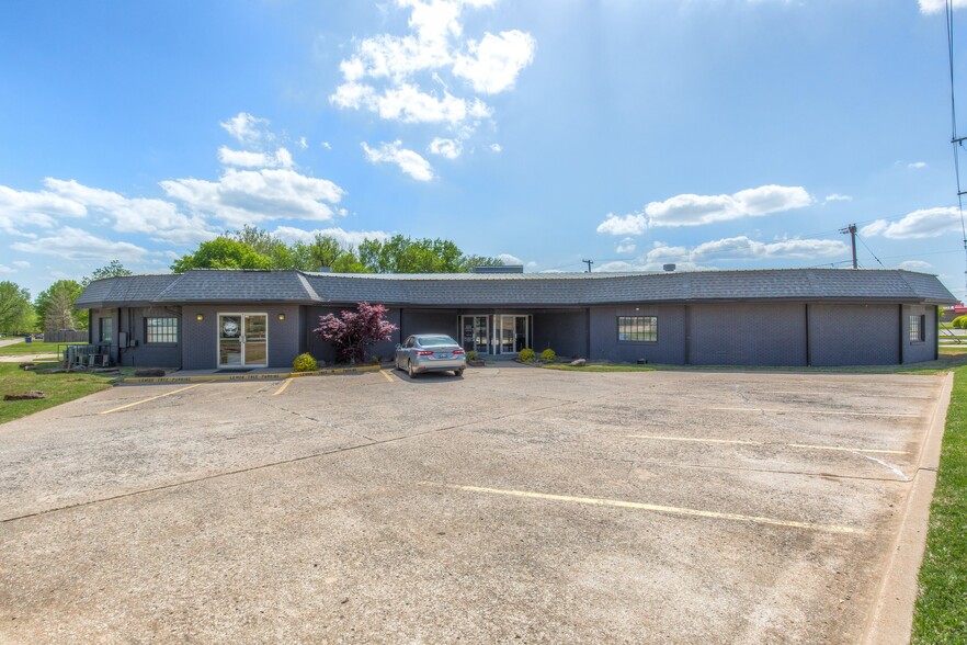 3540 E 31st St, Tulsa, OK for sale - Building Photo - Image 1 of 1