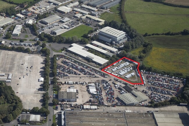 More details for 37B Broadway E, Westbury - Land to Rent