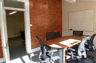 93 High St, Burnham to rent Interior Photo- Image 2 of 3