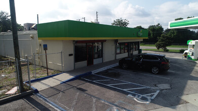 225 Oxford Rd, Fern Park, FL for rent Building Photo- Image 1 of 11