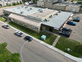 33 Blackfoot Rd, Sherwood Park AB - Commercial Property