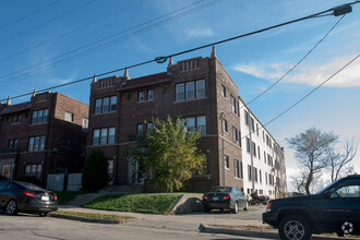 2327 W Michigan St, Milwaukee, WI for sale Primary Photo- Image 1 of 12