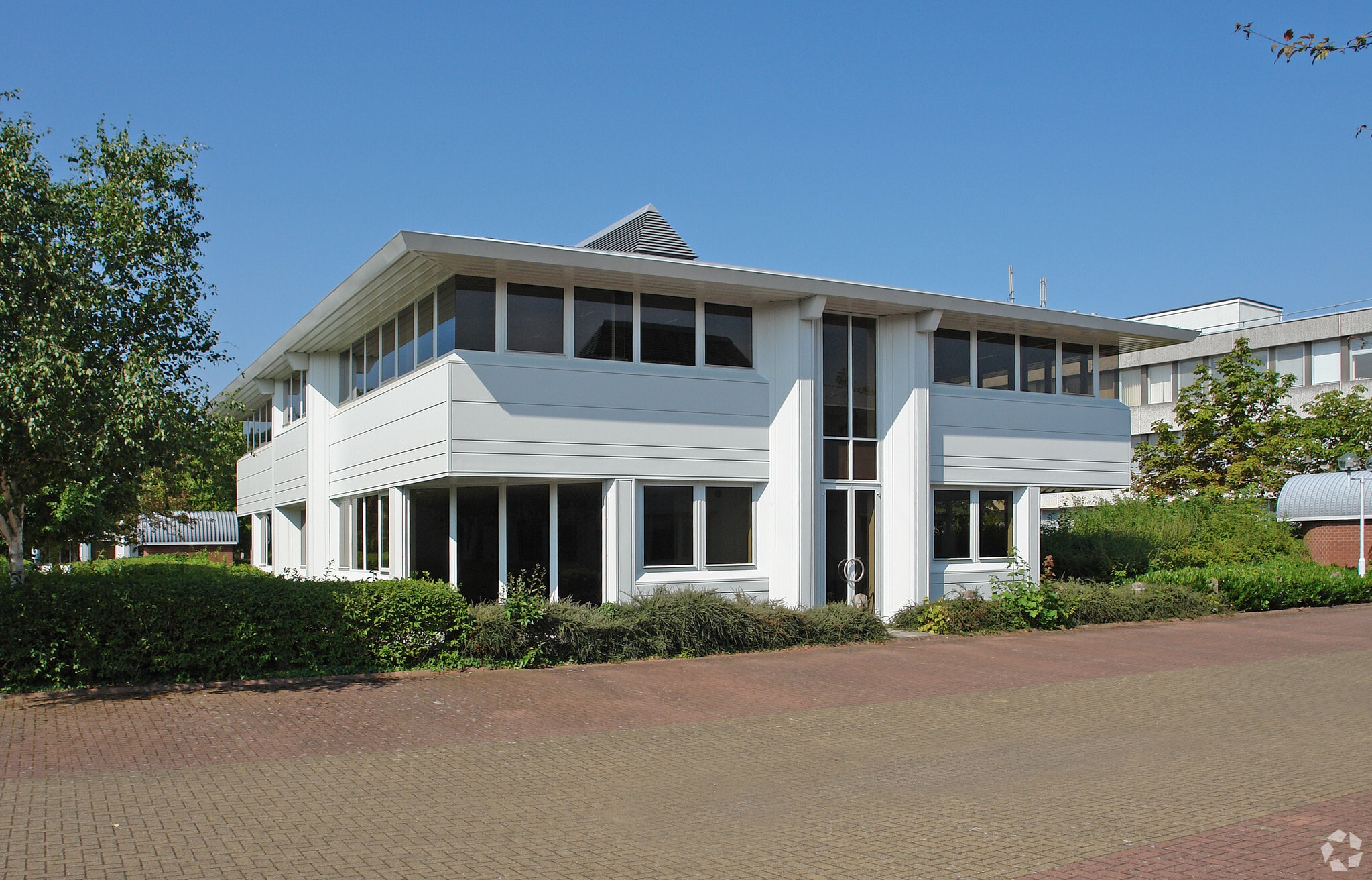 Ruscombe Ln, Reading to rent Building Photo- Image 1 of 12