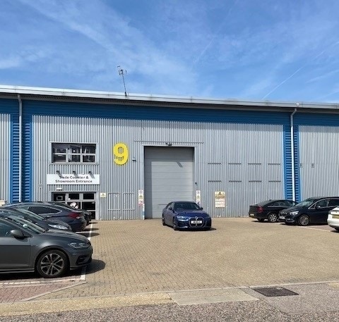 Motherwell Way, Grays to rent Building Photo- Image 1 of 4