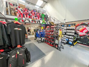 South Quay Industrial Estate, Douglas to rent Interior Photo- Image 1 of 8