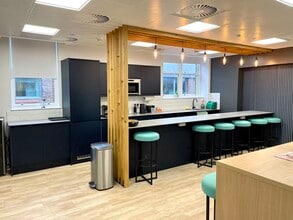 11-15 Wigmore St, London to rent Interior Photo- Image 2 of 5