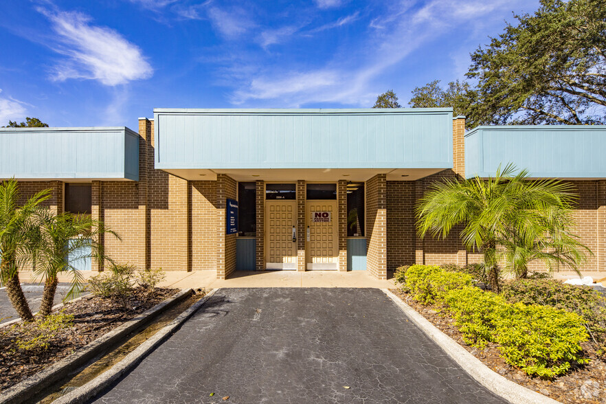 2506 W Virginia Ave, Tampa, FL for rent - Building Photo - Image 2 of 27