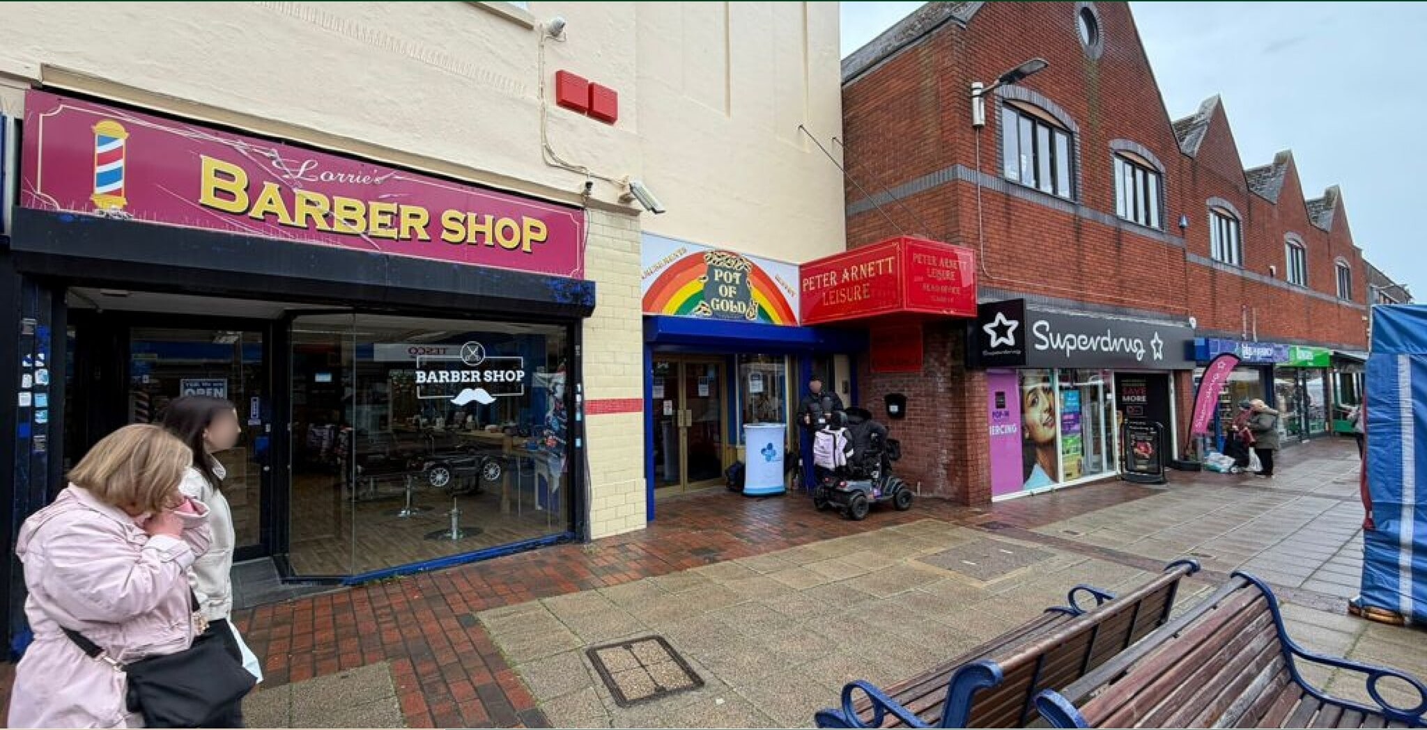15 High St, Portsmouth to rent Building Photo- Image 1 of 8