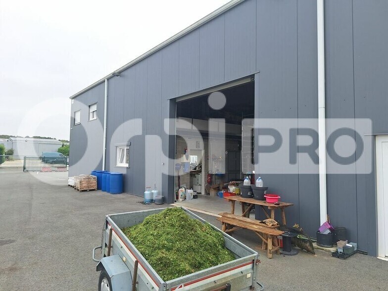 Light Industrial in Crépy-en-Valois for sale - Building Photo - Image 3 of 5