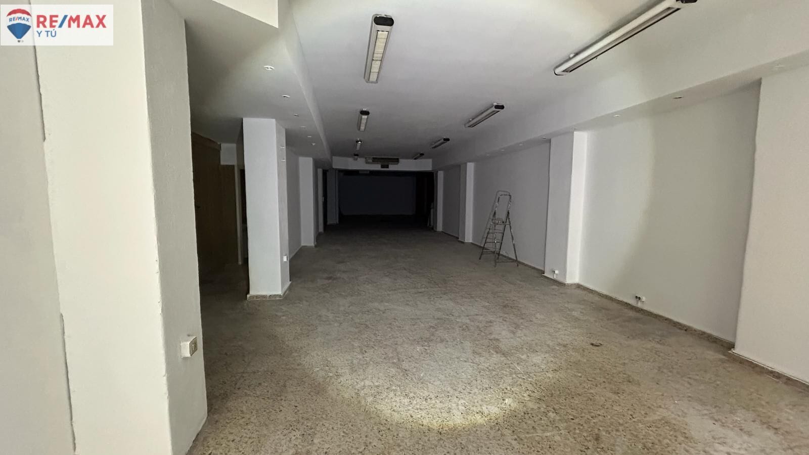 Aranda Conde de, 100, Zaragoza, Zaragoza to rent Building Photo- Image 1 of 15