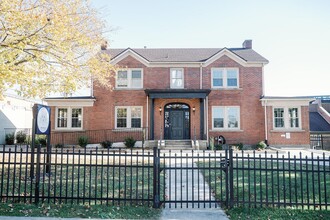 301 E Mount Vernon St, Somerset, KY for rent Primary Photo- Image 1 of 6