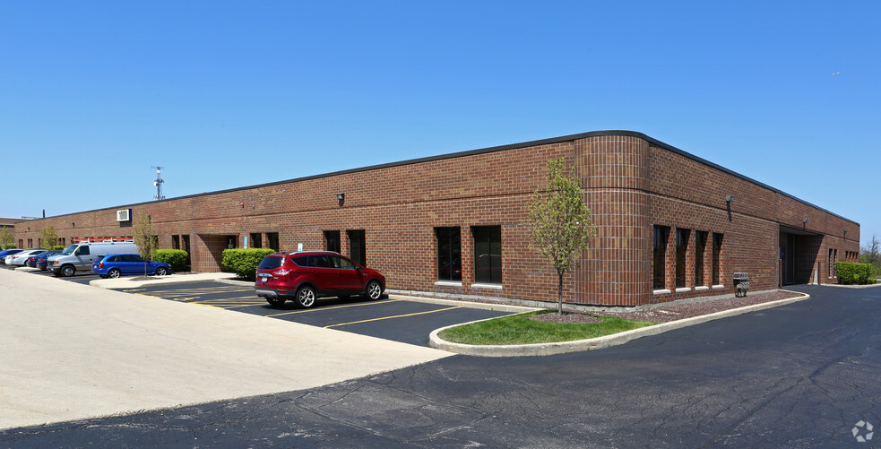 1000 E State Pkwy, Schaumburg, IL for rent - Building Photo - Image 1 of 16