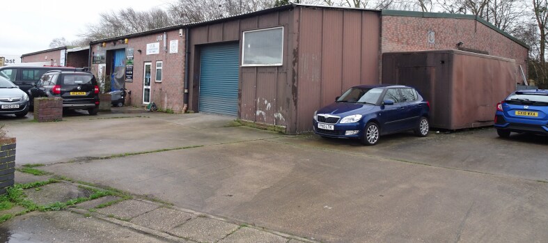 10 Ford Rd, Ford for sale - Primary Photo - Image 1 of 1