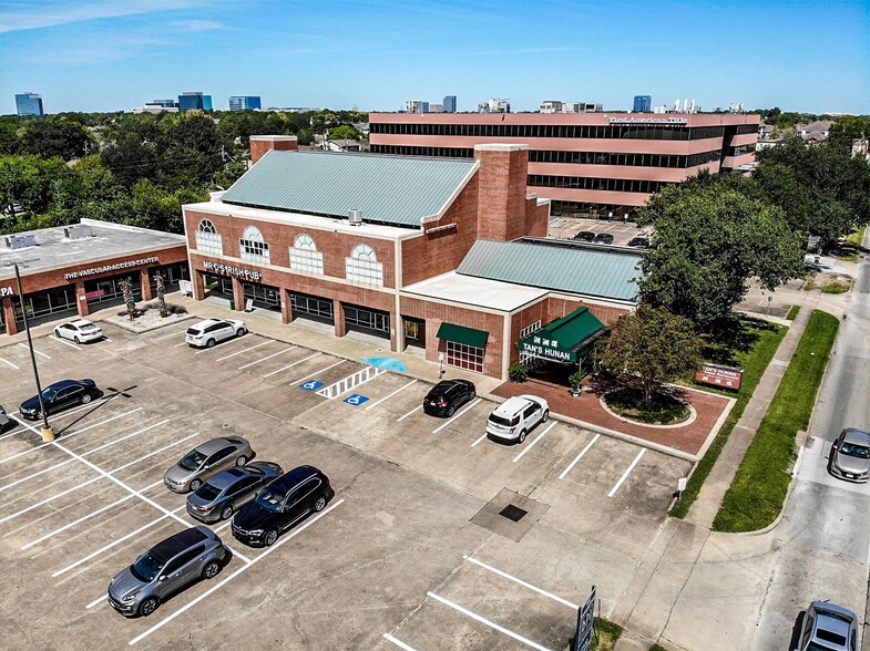 1570 Dairy Ashford Rd, Houston, TX for rent - Building Photo - Image 2 of 8