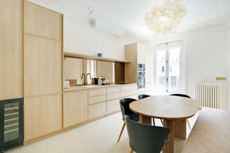 Build-to-Rent in Paris for sale - Interior Photo - Image 3 of 6