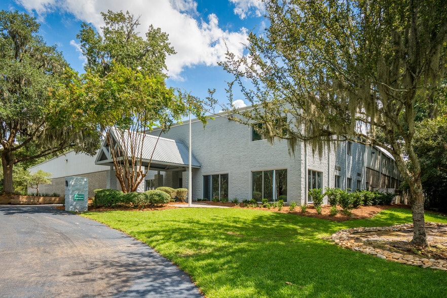 5101 Coosaw Creek Blvd, North Charleston, SC to rent - Building Photo - Image 2 of 9