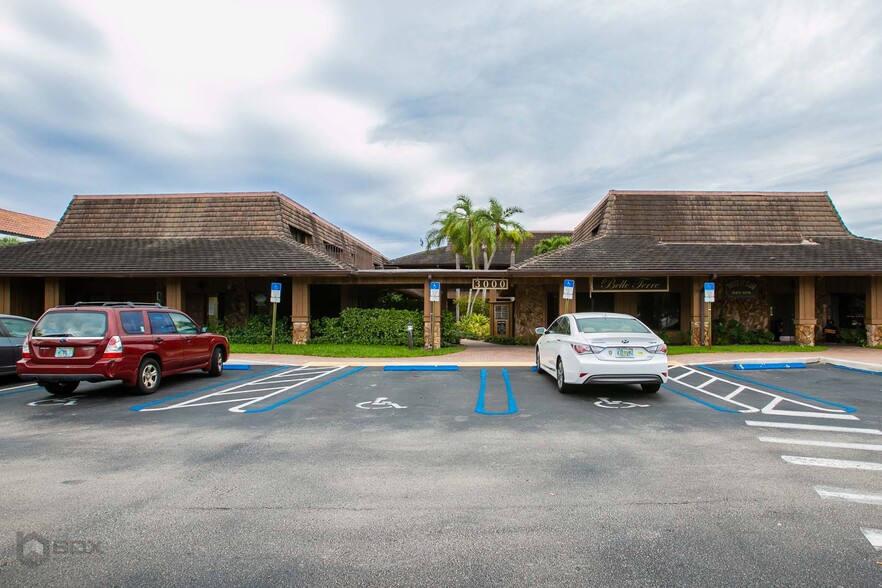 3000 N University Dr, Coral Springs, FL for rent - Building Photo - Image 3 of 20