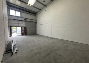 Westpark, Wellington to rent Interior Photo- Image 2 of 3