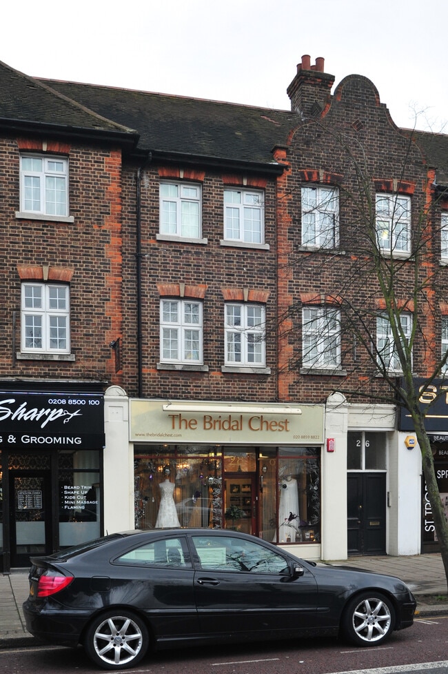 More details for 28 Well Hall Rd, London - Retail to Rent