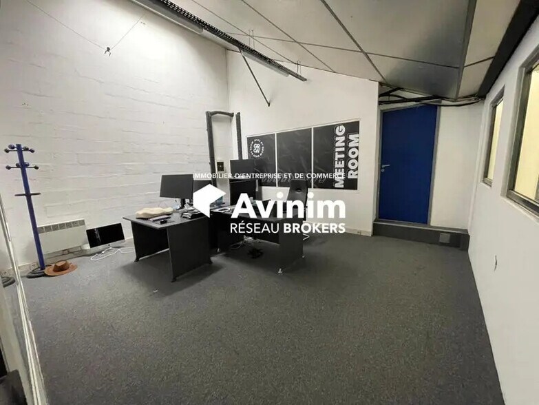 Office in Nanterre to rent - Interior Photo - Image 3 of 5