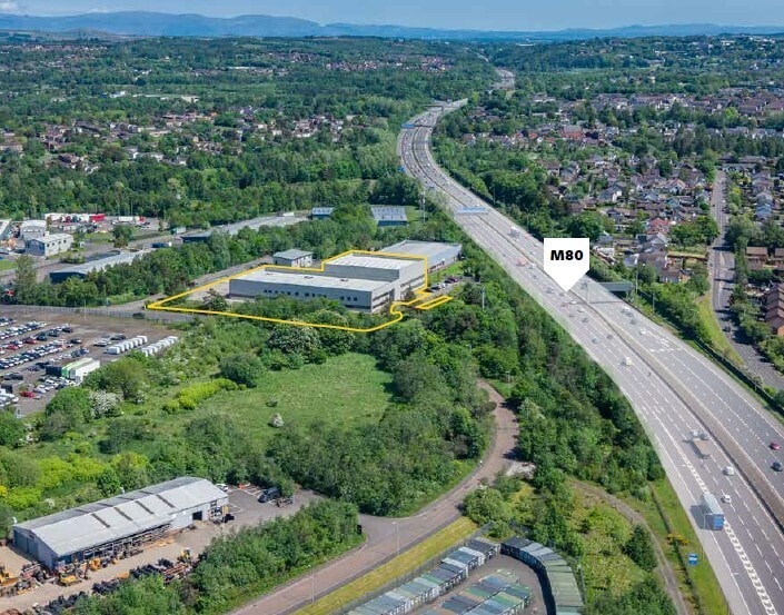 Deerdykes Court South, Cumbernauld to rent - Building Photo - Image 2 of 4