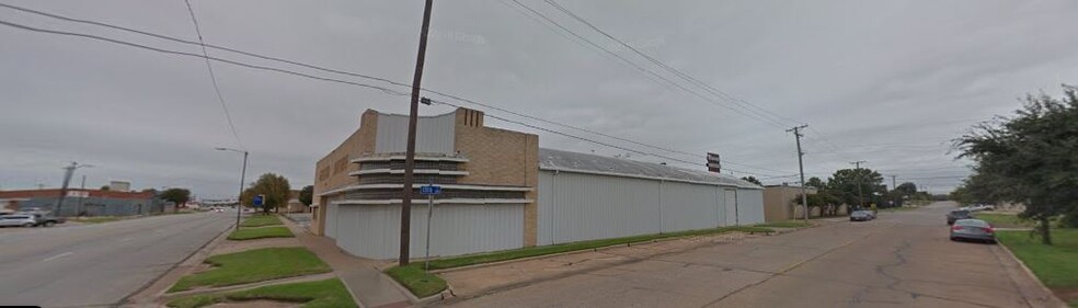 1300 Scott Ave, Wichita Falls, TX for rent - Building Photo - Image 3 of 6