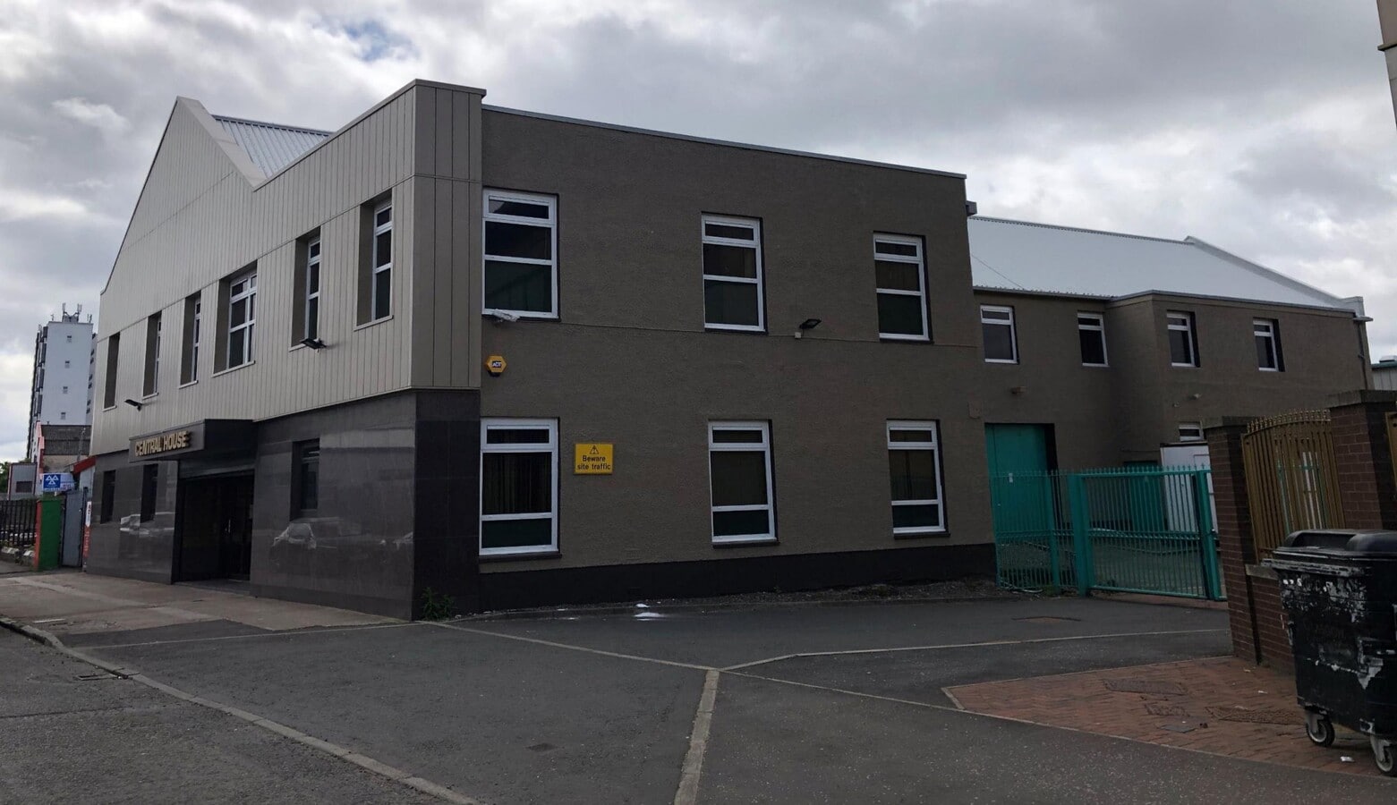 Whitefield Rd, Glasgow, G51 2SD UK