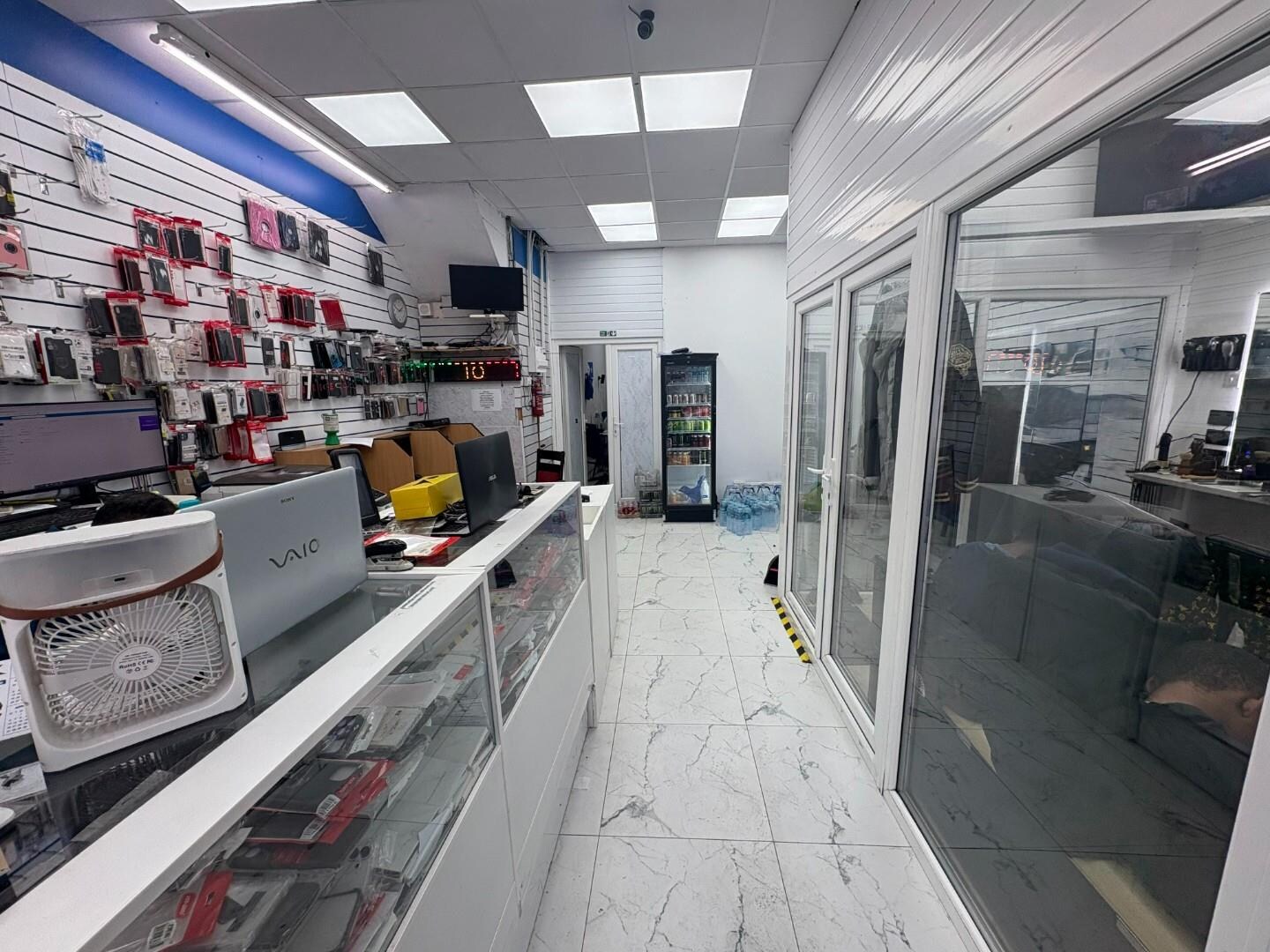 59 The Broadway, Greenford to rent Interior Photo- Image 1 of 4