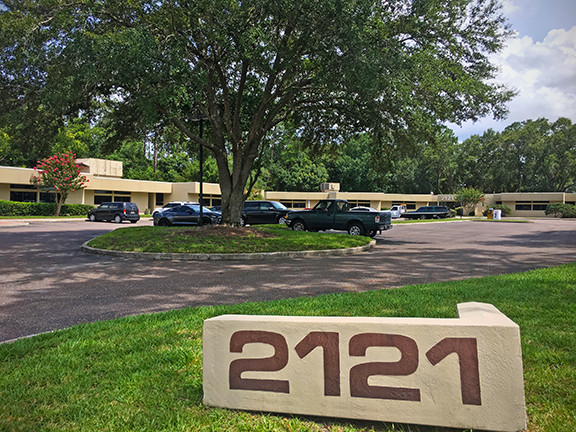 2121 Corporate Square Blvd, Jacksonville, FL for rent - Primary Photo - Image 1 of 52