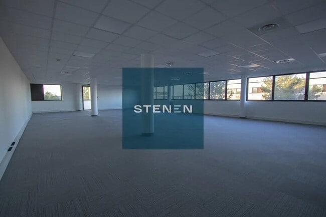 Location Bureaux 190 m² à 712 m²