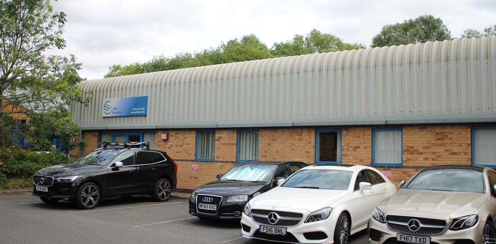 15 Hilltop Rd, Leicester for sale Primary Photo- Image 1 of 1