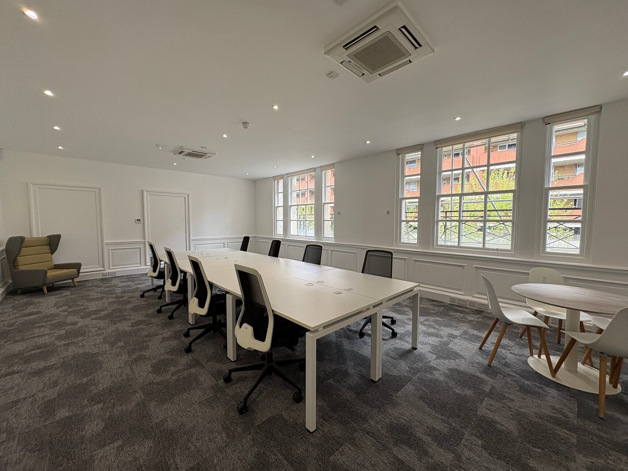 19-21 Hatton Garden, London to rent Interior Photo- Image 1 of 4