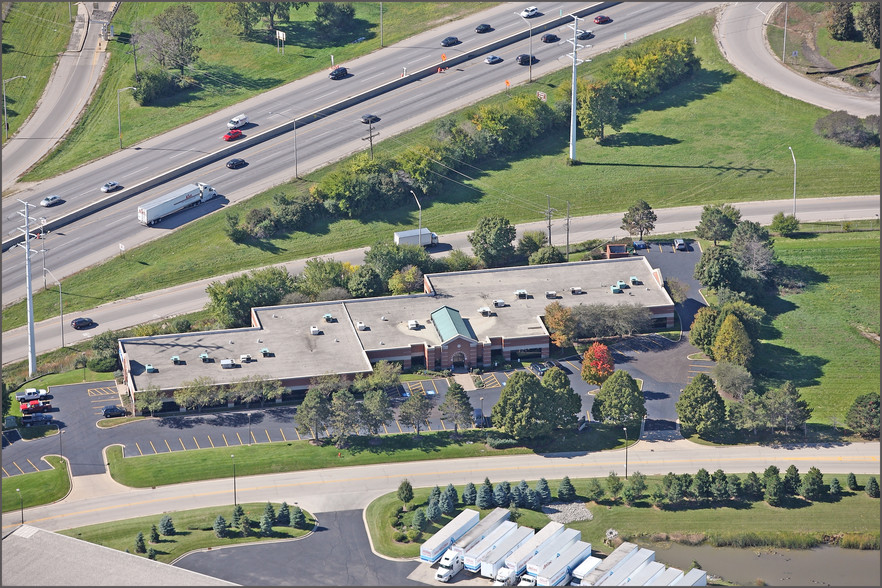 385 Airport Rd, Elgin, IL for sale - Aerial - Image 1 of 1