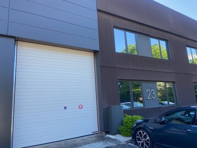 12 Chemin Des Gorges, Dardilly to rent Interior Photo- Image 1 of 2
