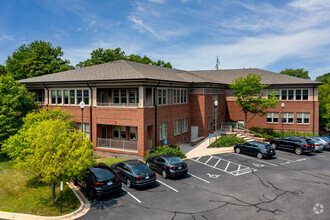 350 Highway 7, Excelsior, MN for rent Building Photo- Image 1 of 7