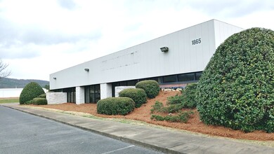 1715 Hillyer Robinson Industrial Pky, Anniston, AL for sale Building Photo- Image 1 of 1