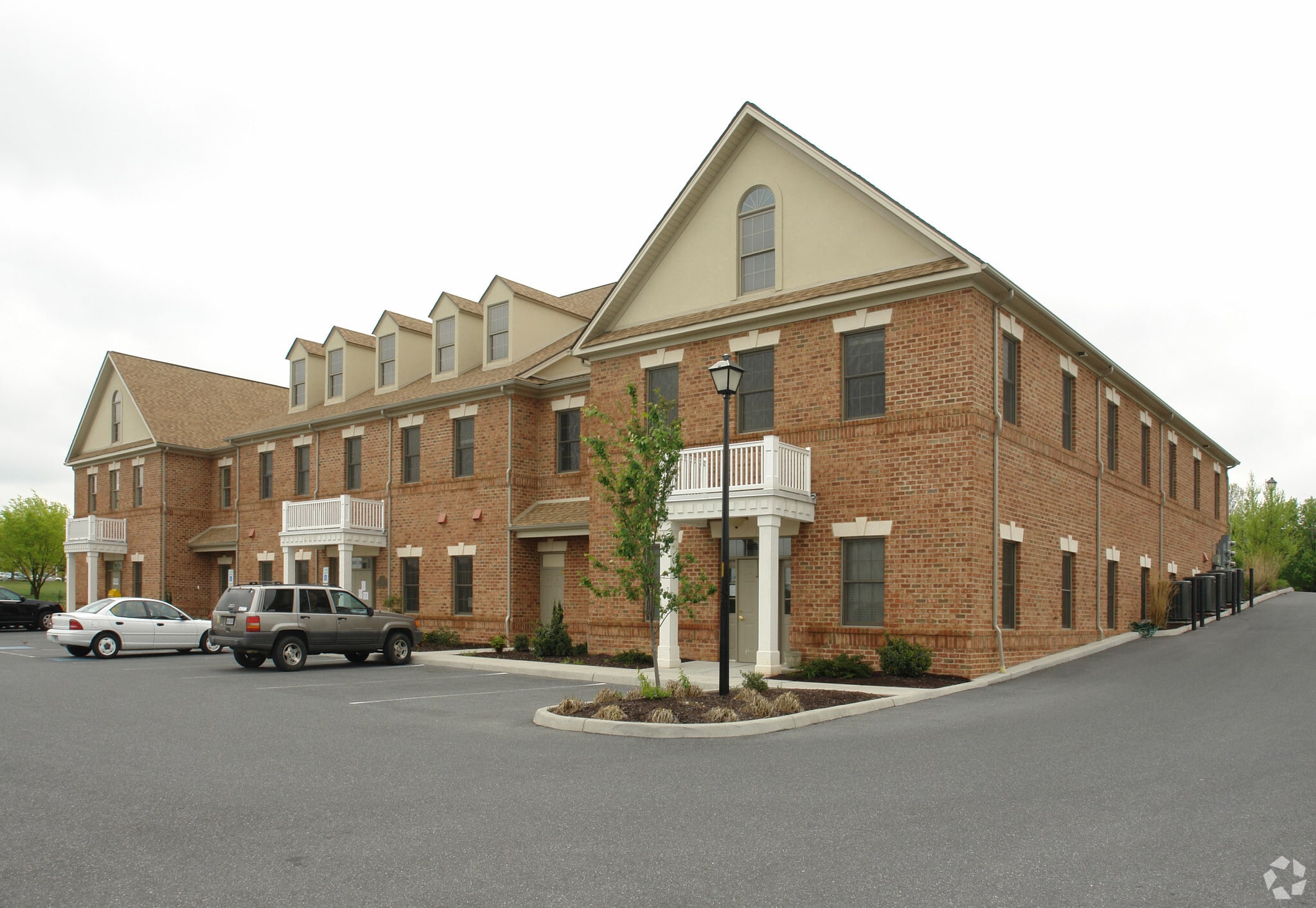 420 Neff Ave, Harrisonburg, VA for sale Primary Photo- Image 1 of 1