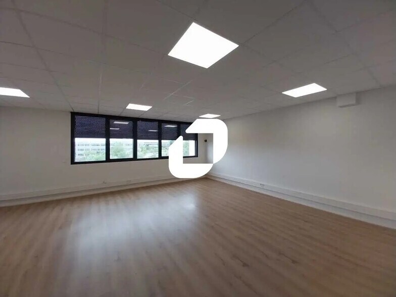 Office in Montpellier to rent - Interior Photo - Image 2 of 12