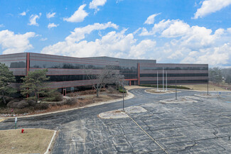 More details for 2400 Cabot Dr, Lisle, IL - Office for Sale