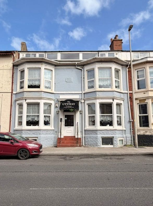 More details for 205 Dickson Rd, Blackpool - Hospitality for Sale