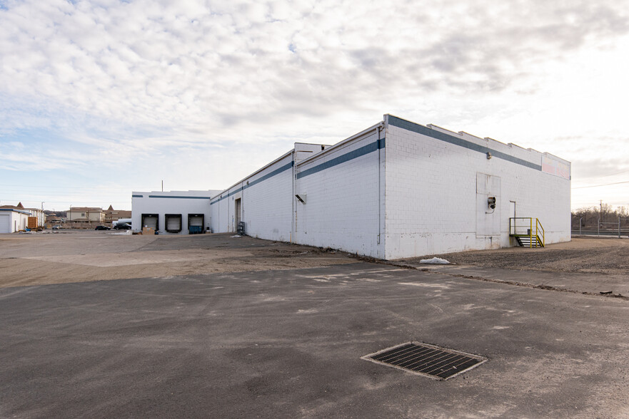 248-282 W 33rd St, Ogden, UT for rent - Building Photo - Image 1 of 11